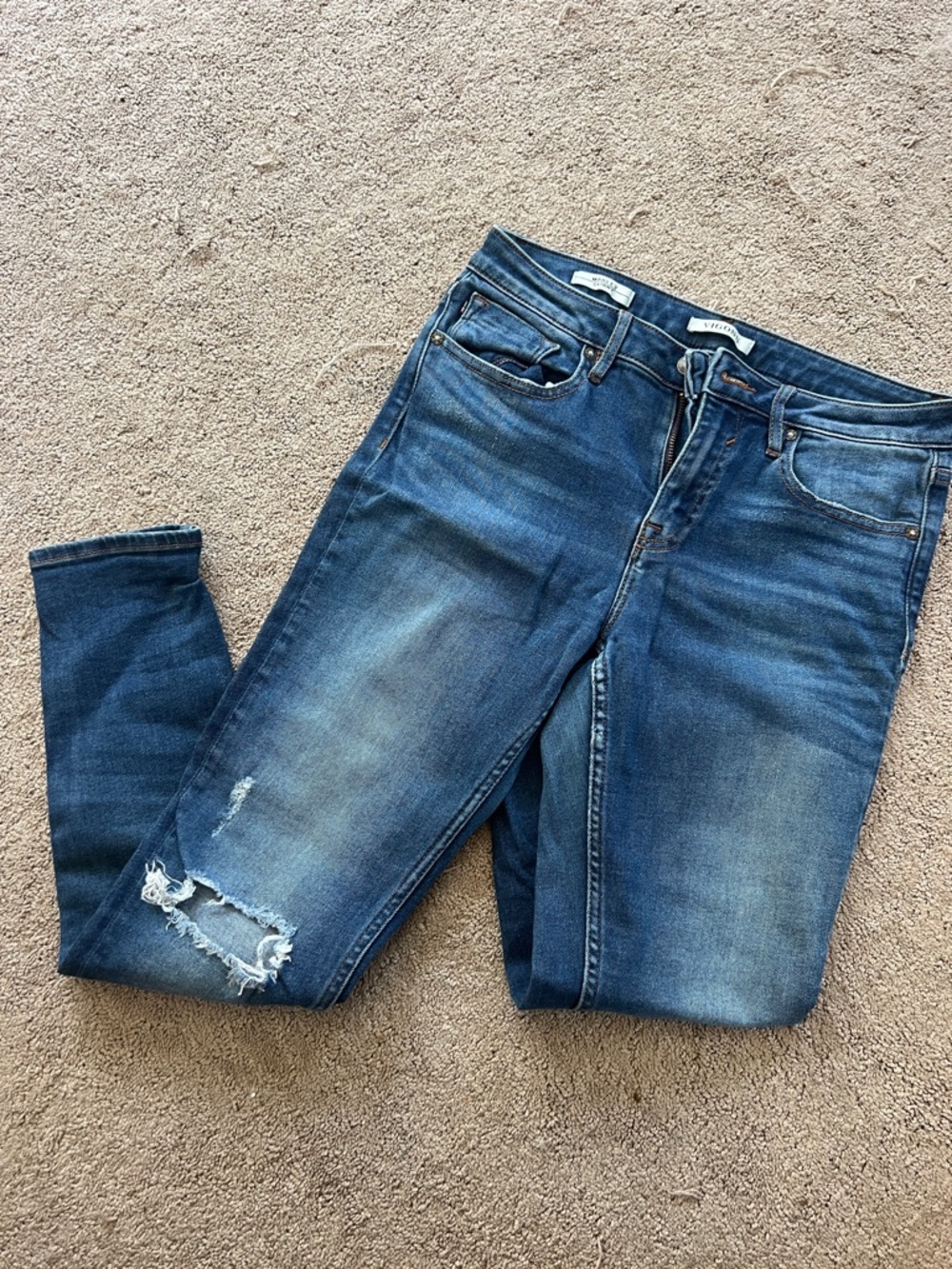 Vigoss Women's Dark Blue Skinny Jeans with Distressed Knee